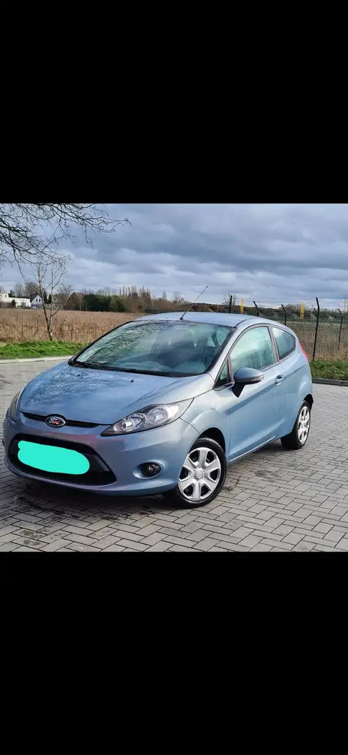 Ford Fiesta 1.25i Ambiente - 1