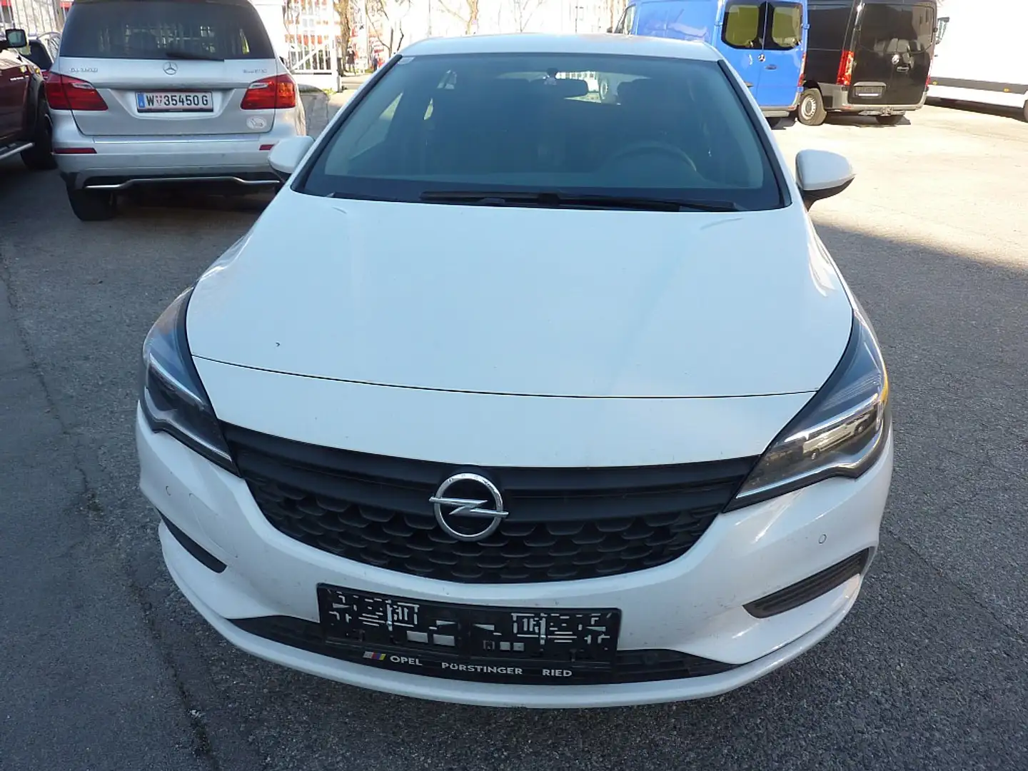 Opel Astra 1,0 Turbo ecoflex Direct Injection Cool&Sound S... Weiß - 2