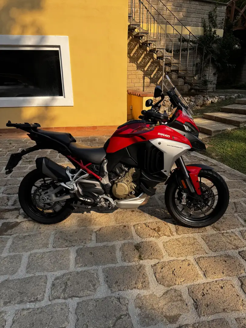 Ducati Multistrada V4 S Travel&Radar + top case + antifurto - 1