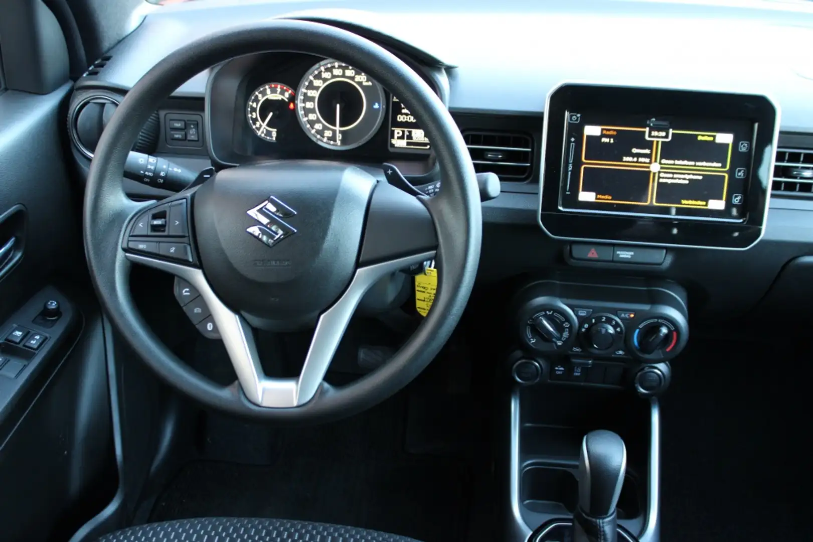 Suzuki Ignis 1.2 Smart Hybrid Select Automaat Orange - 2