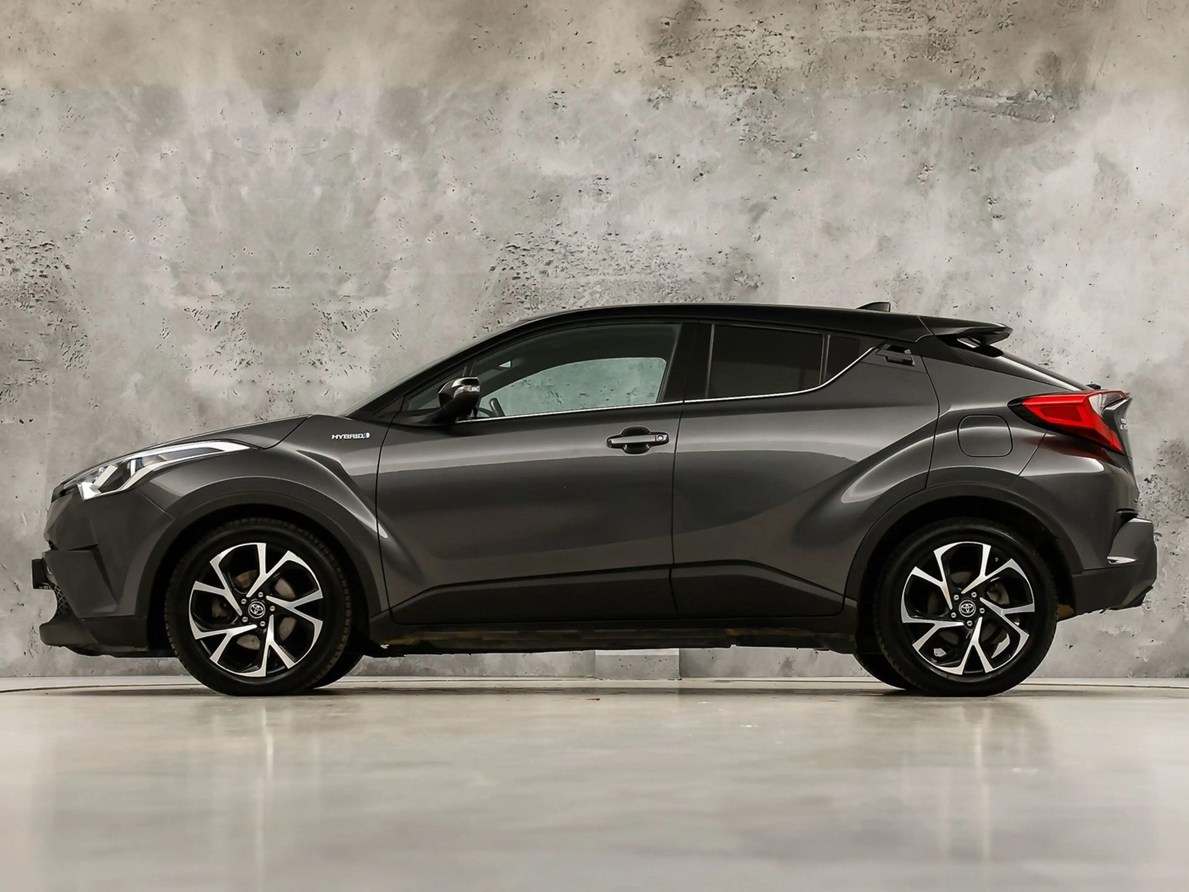 Toyota C-HR 1.8 Hybrid Bi-Tone Dynamic Automaat (NAVIGATIE, CA — photo 2
