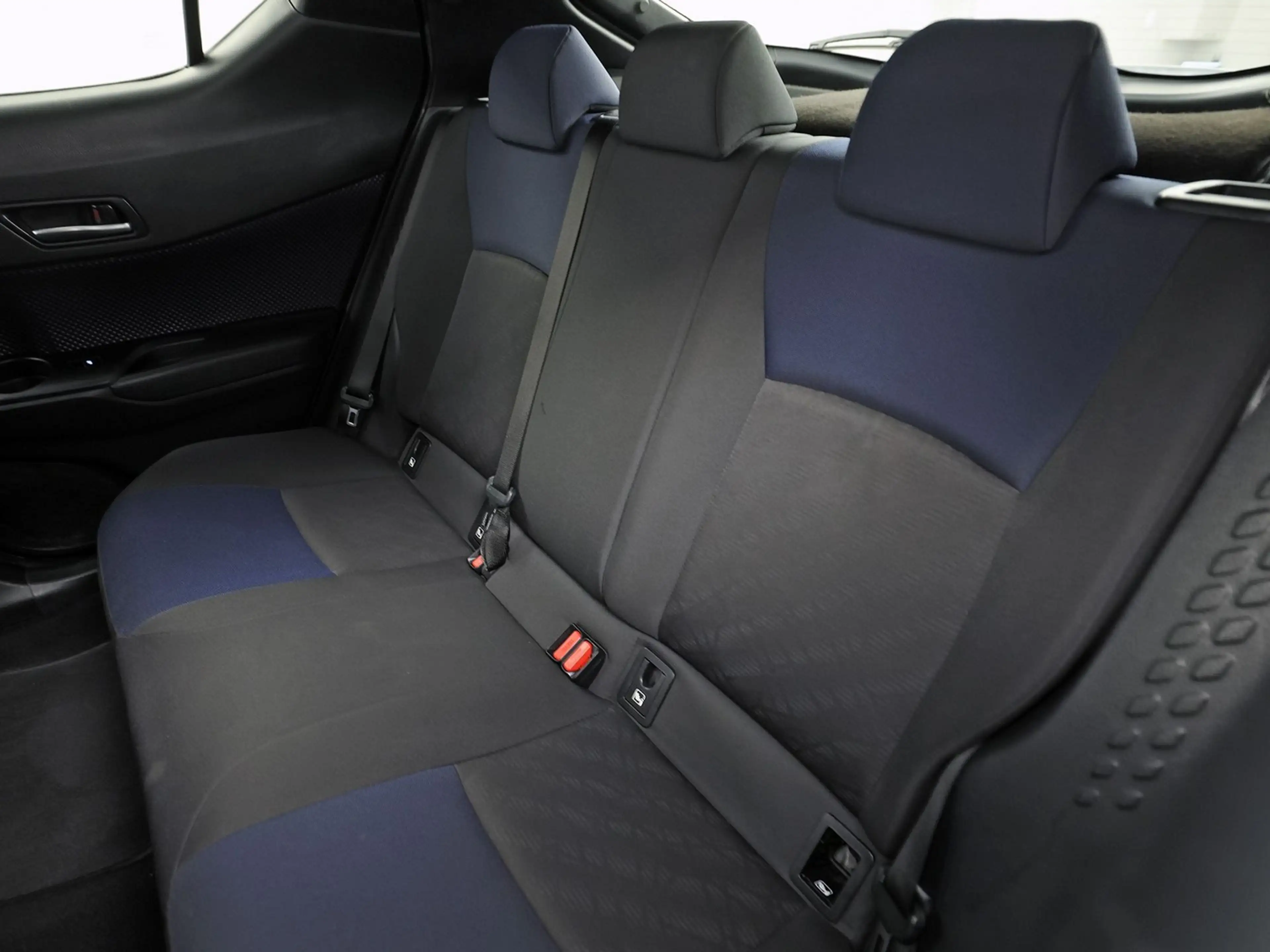 Toyota C-HR 1.8 Hybrid Bi-Tone Dynamic Automaat (NAVIGATIE, CA — photo 17