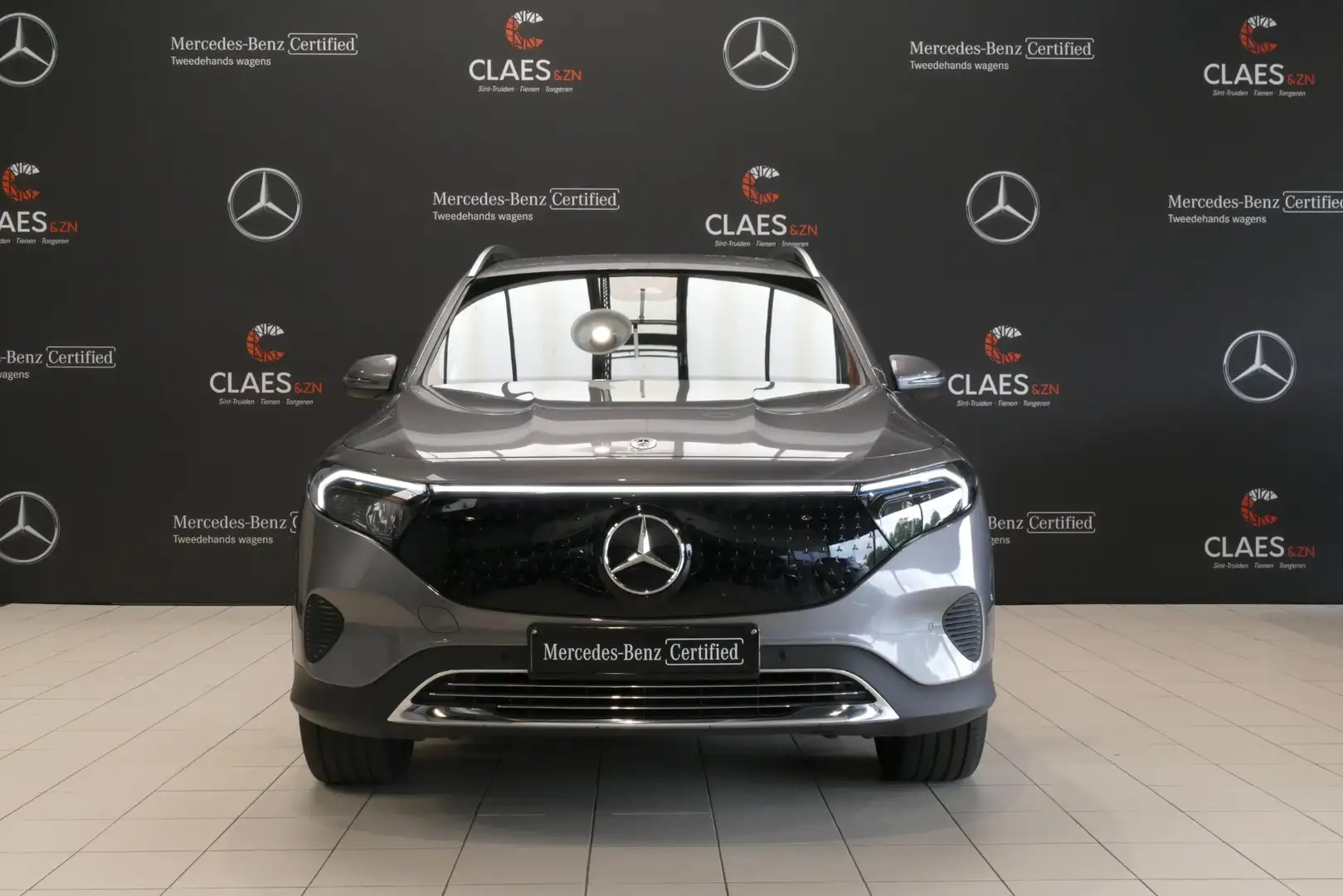 Mercedes-Benz EQB 250 250+ Business Line 7p. DOS 7497 Gris - 2