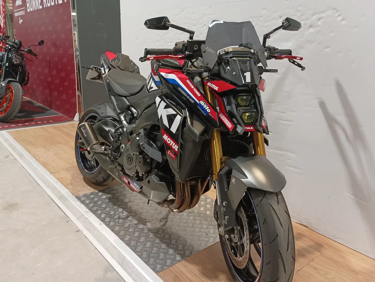 Suzuki GSX-S 1000 Černá - 2