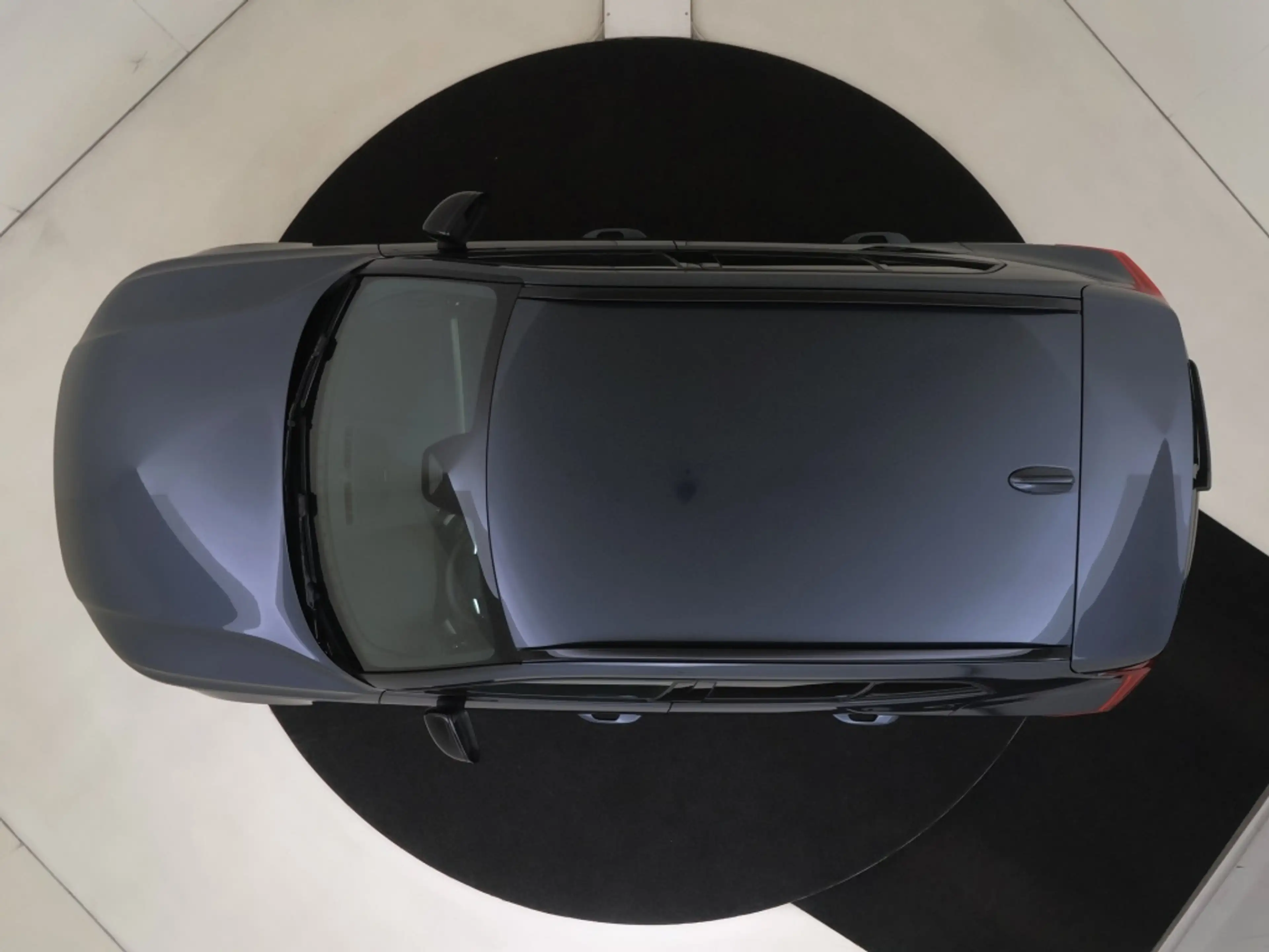 Volvo XC40 B4 Plus Dark | Trekhaak | Stoel en Stuurverwarming — photo 6