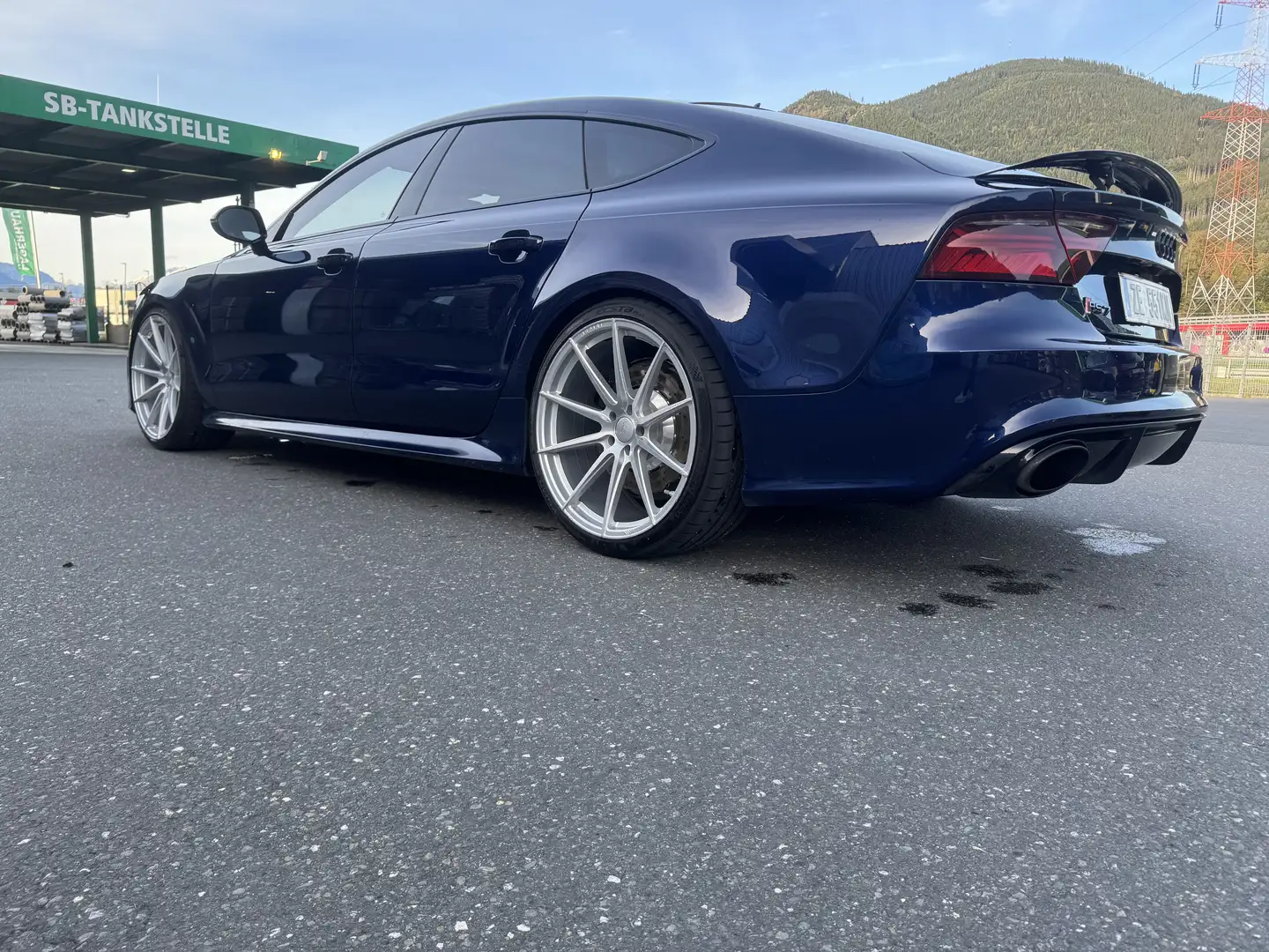 Audi RS7 Sportback 4,0 TFSI quattro S-tronic - 1