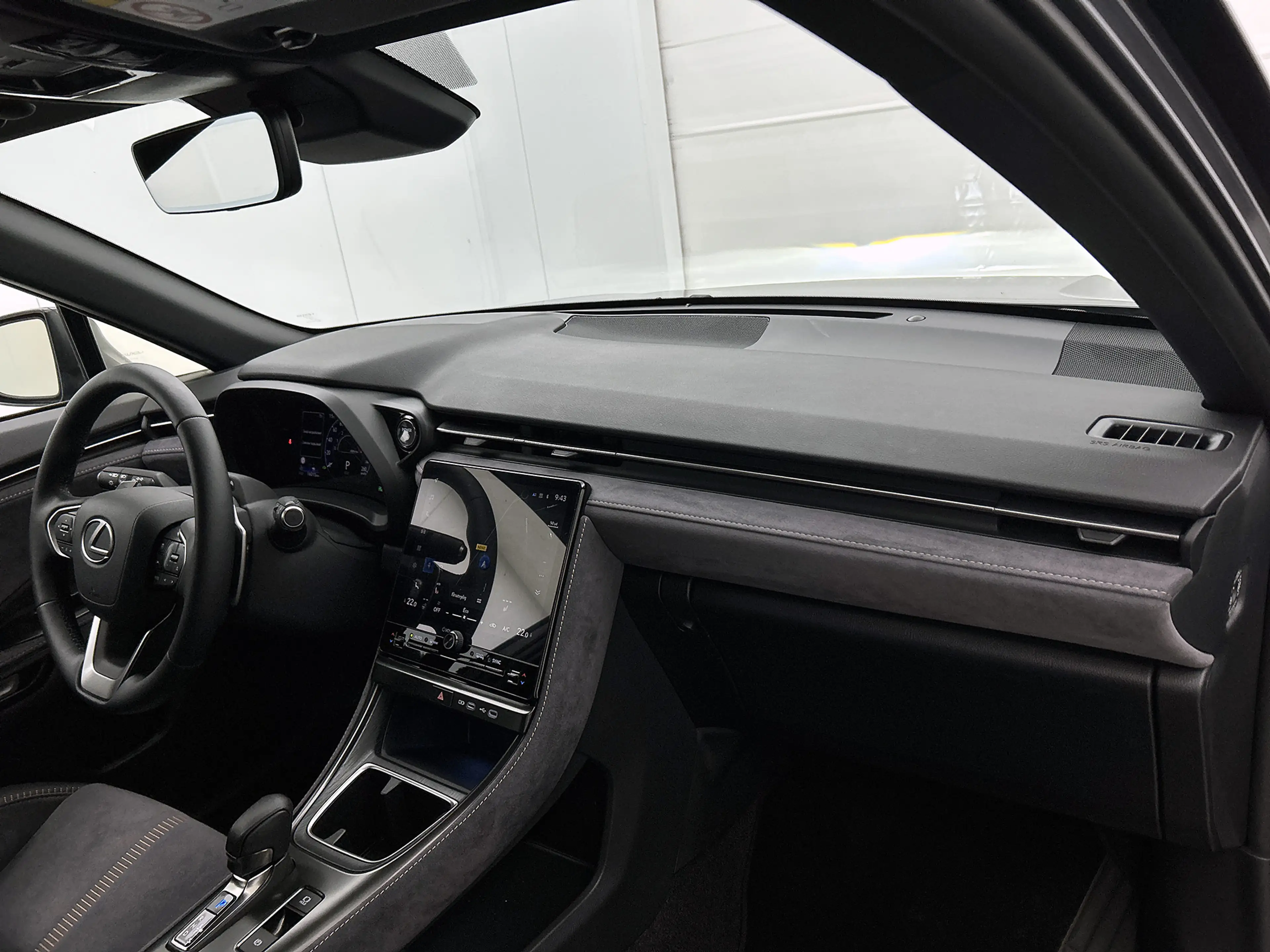 Lexus LBX Cool 2WD | Elektrische stoel met geheugen | Bi-Ton — photo 6