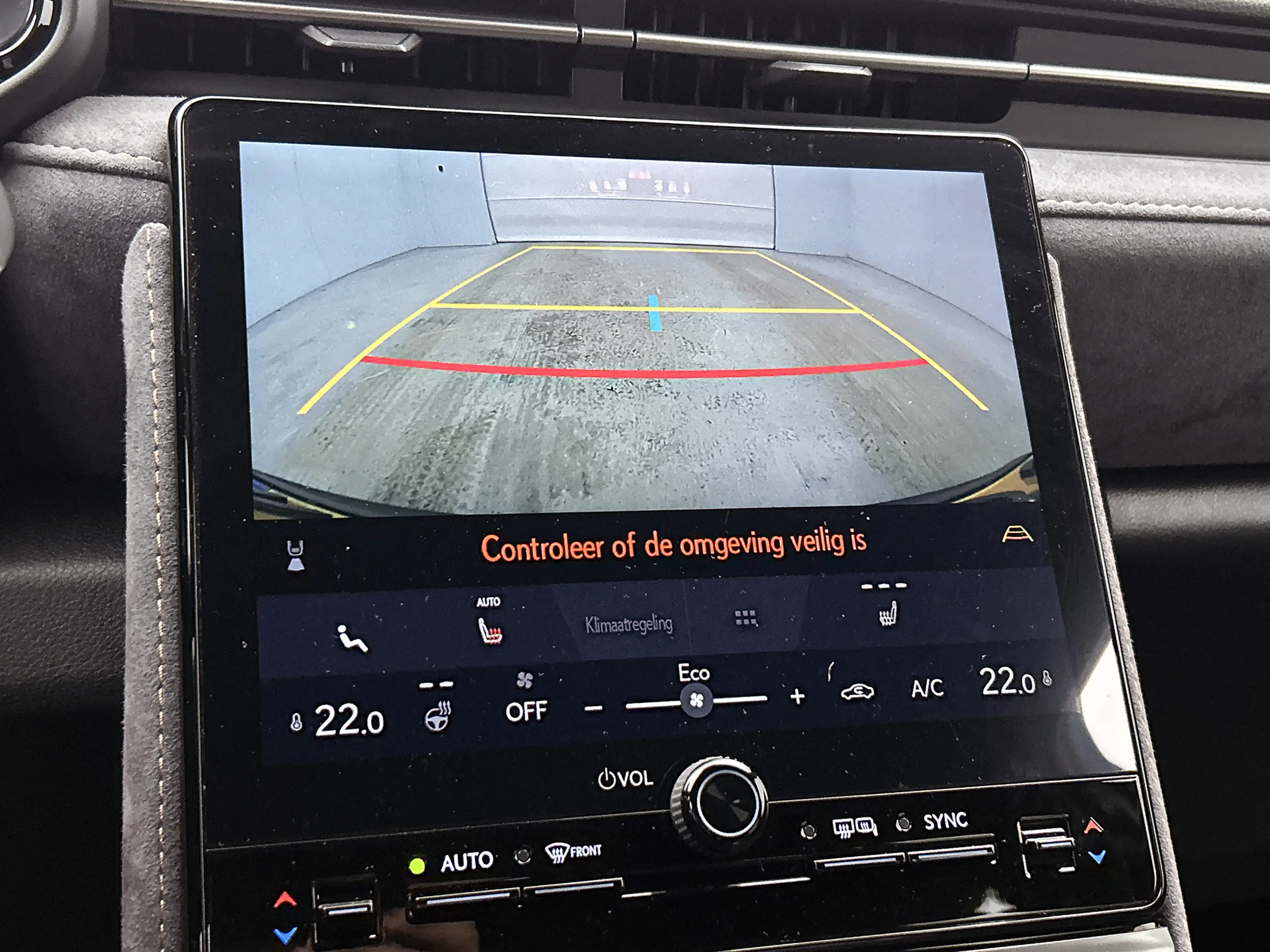 Lexus LBX Cool 2WD | Elektrische stoel met geheugen | Bi-Ton — photo 8