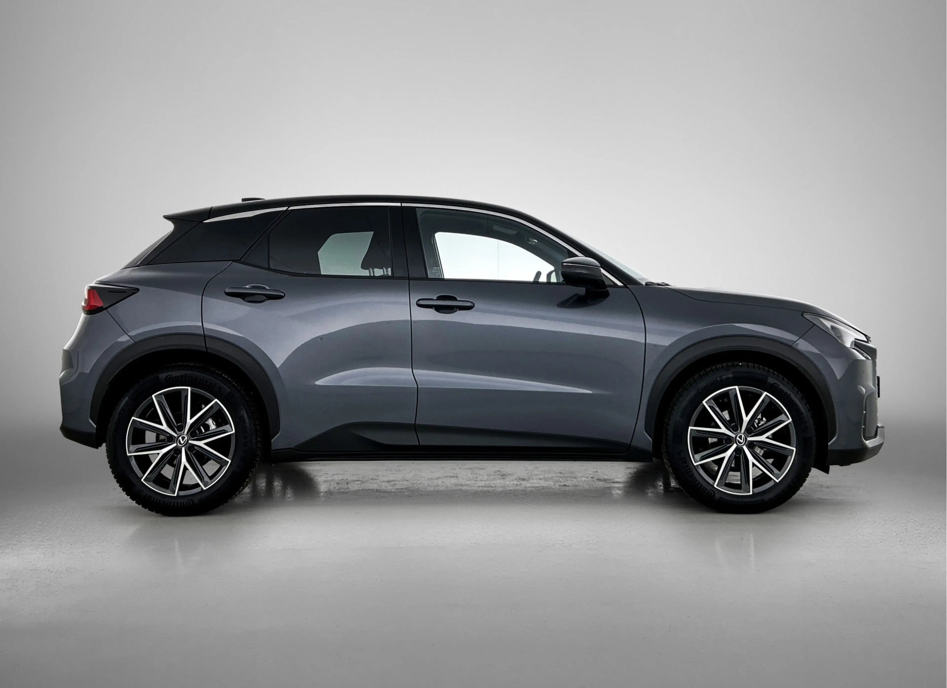 Lexus LBX Cool 2WD | Elektrische stoel met geheugen | Bi-Ton — photo 12