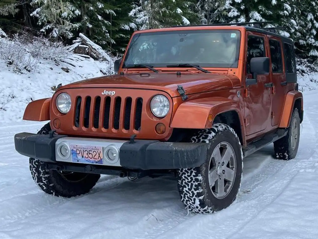 Jeep Wrangler снимка Jeep Wrangler