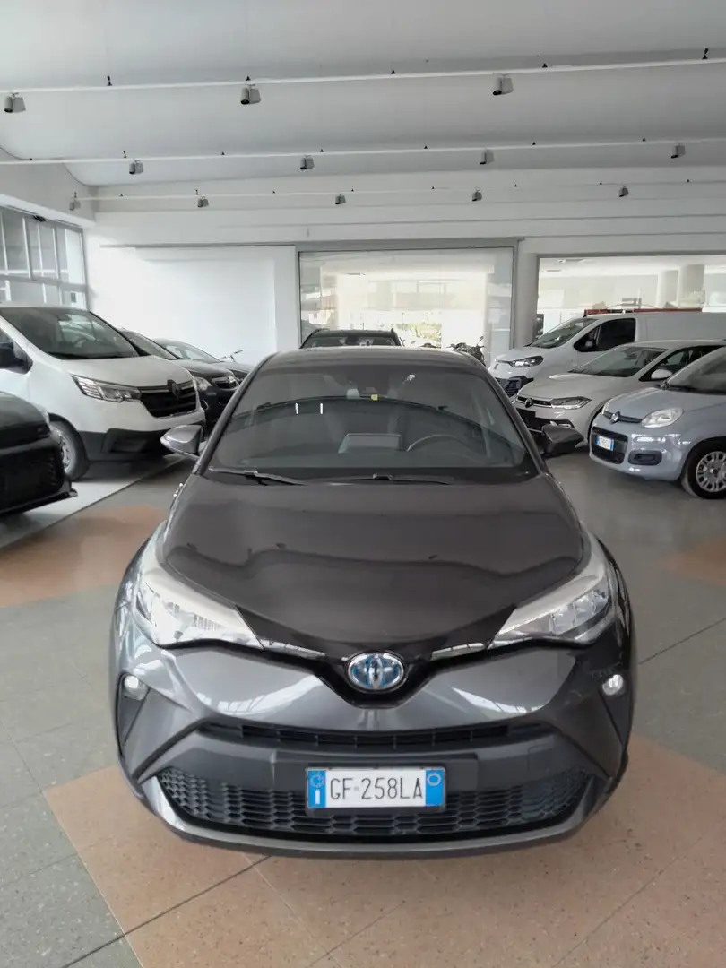 Toyota C-HR 1.8 Hybrid E-CVT Trend Gris - 2
