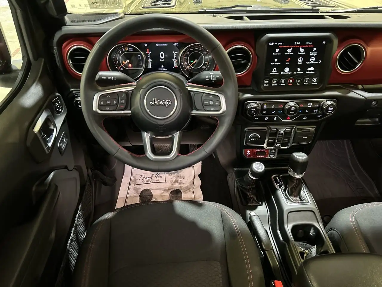 Jeep Gladiator снимка Jeep Gladiator