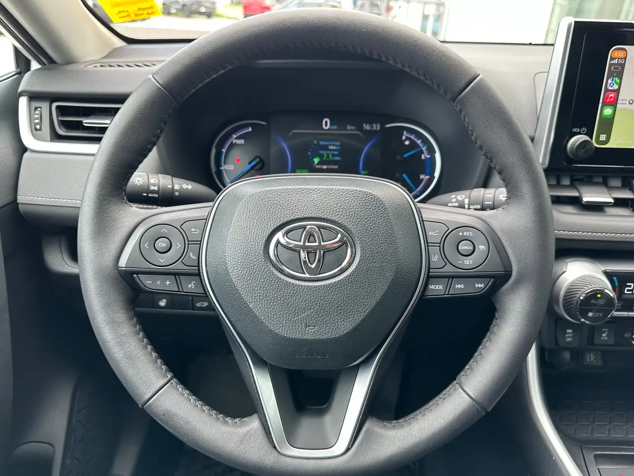 Toyota RAV 4 снимка Toyota RAV 4