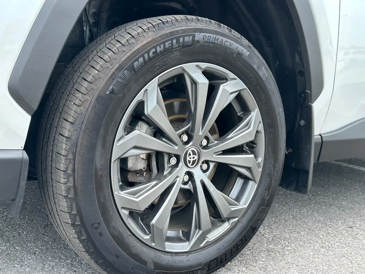 Toyota RAV 4 снимка Toyota RAV 4