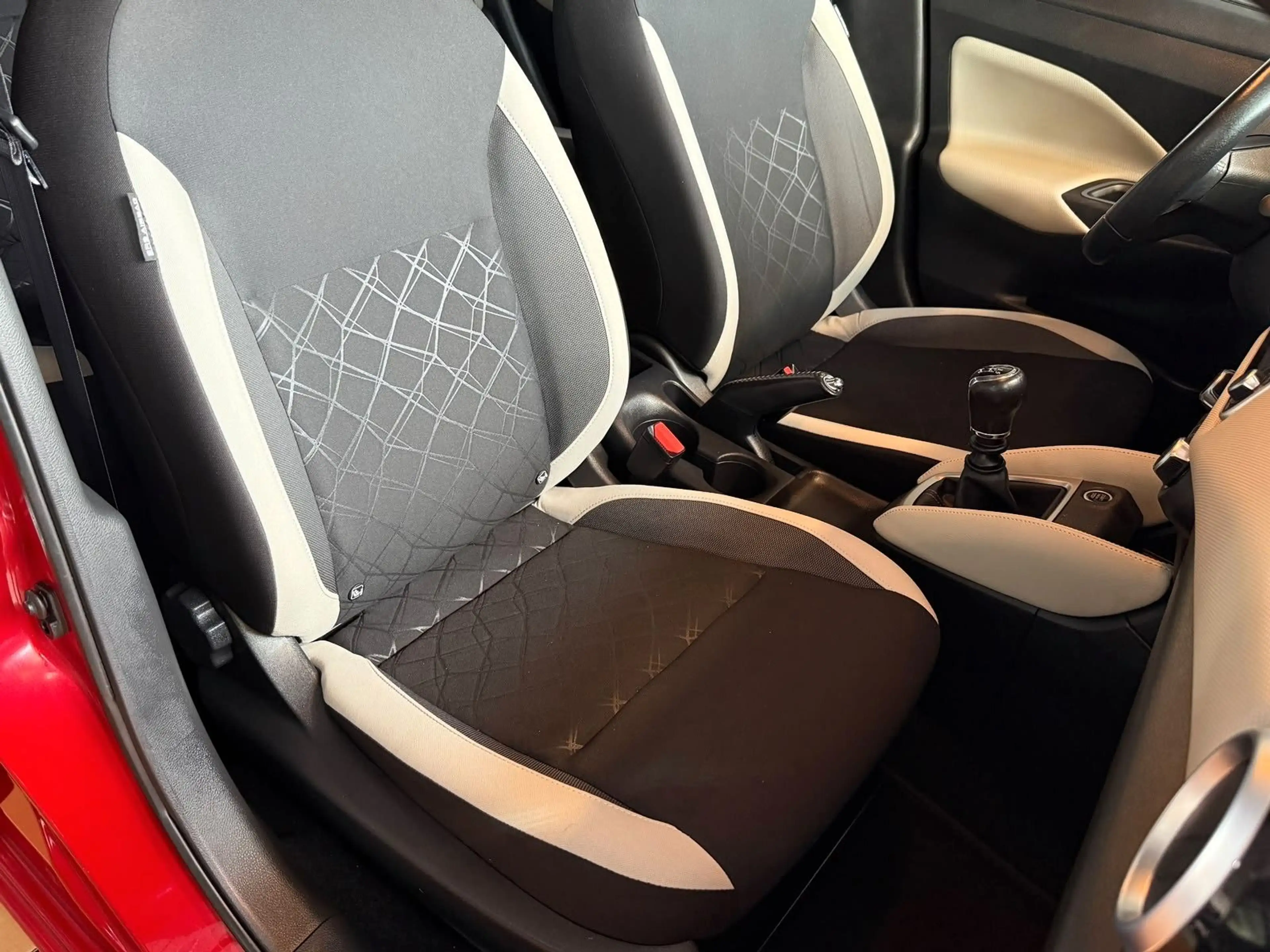 Nissan Micra N-Connecta Navi / R-Kamera / Standheizung — photo 11