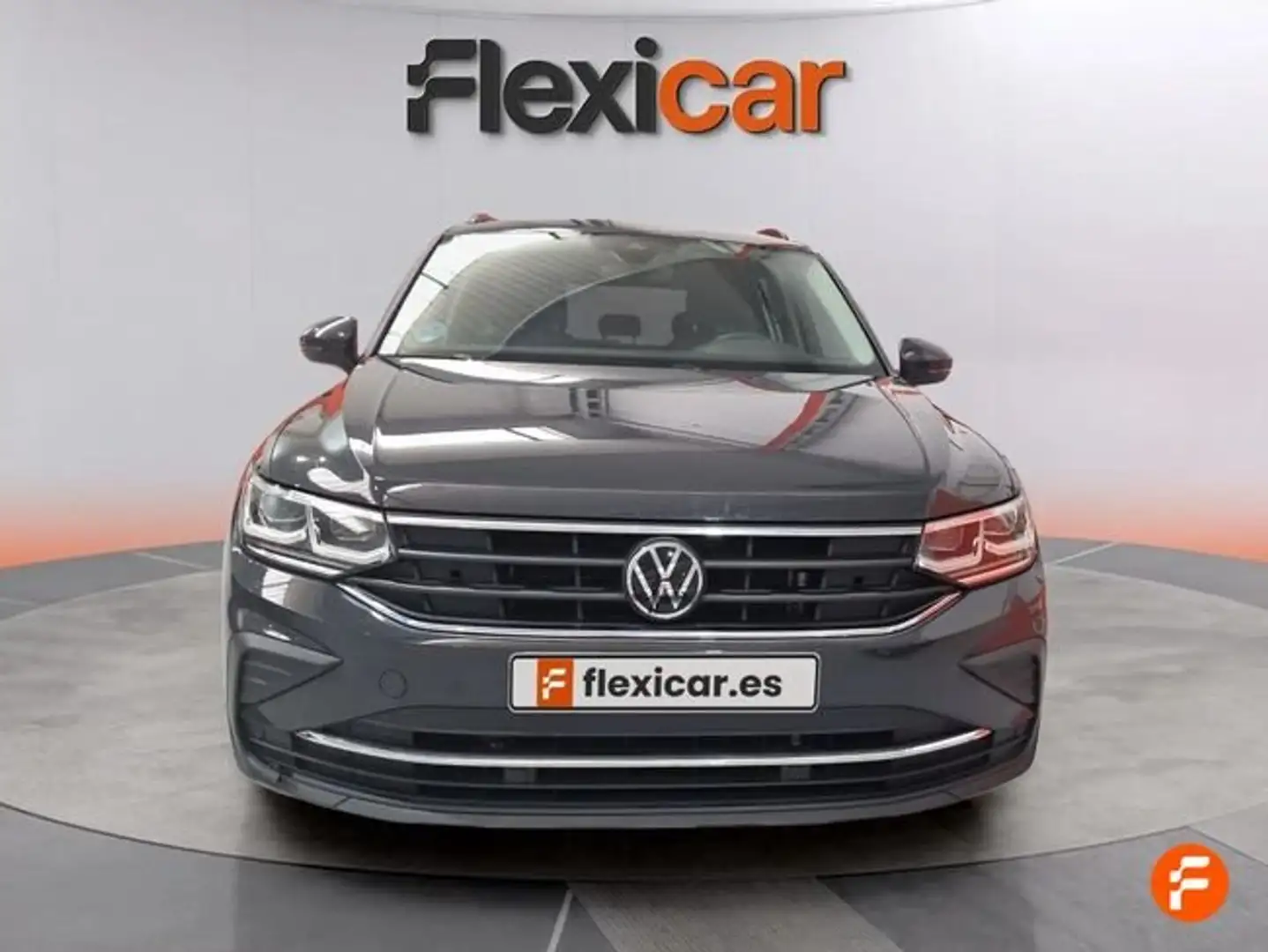 Volkswagen Tiguan 2.0TDI Life DSG 110kW Gris - 2