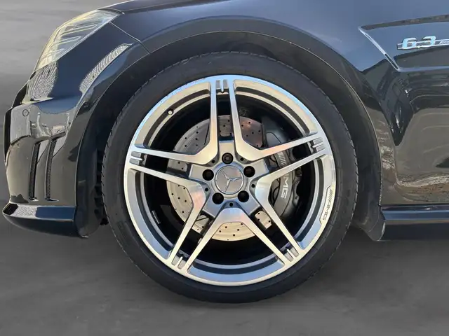Mercedes-Benz E-Class view 15
