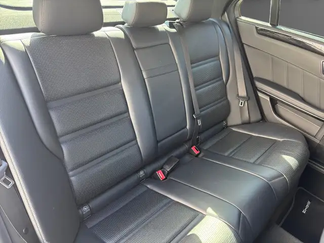 Mercedes-Benz E-Class view 11