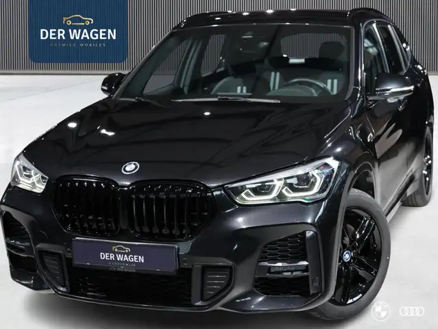 BMW X1 xDr25e M SPORT BLACK ED. / ACC / TREKHAAK / AMBIEN
