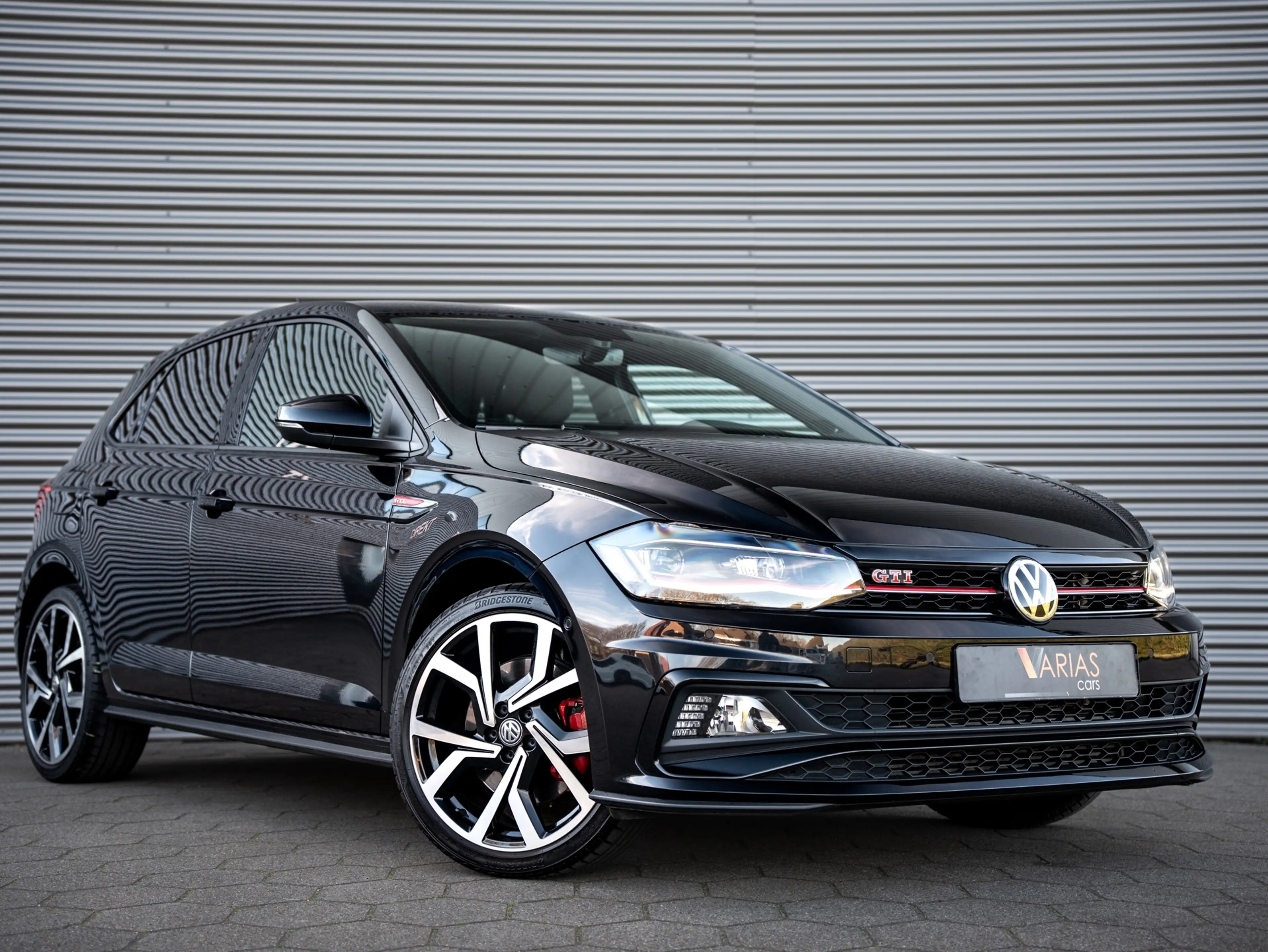Volkswagen Polo GTI 2.0 TSI Virtual Camera Navi Beats Cruise — photo 18