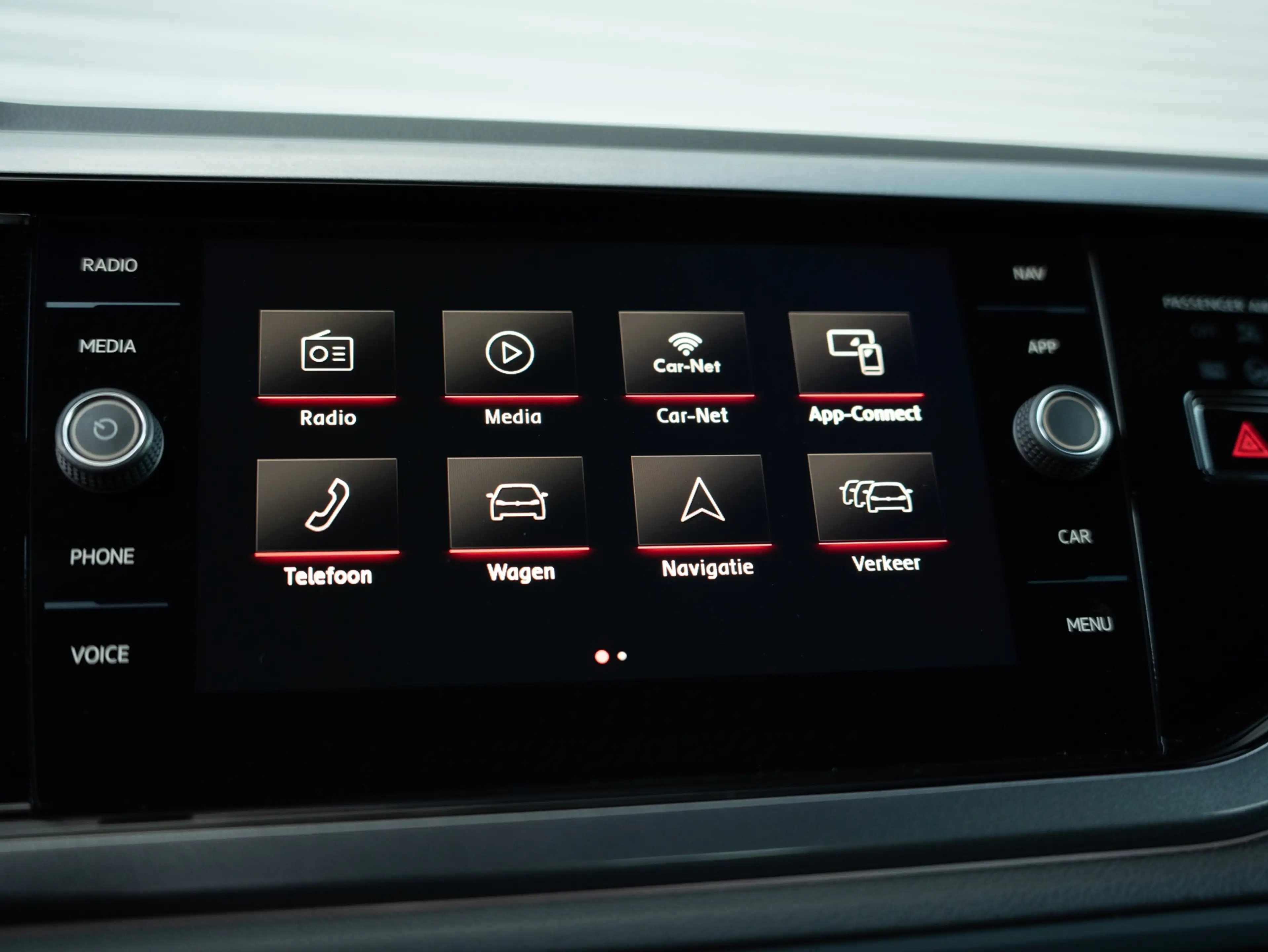 Volkswagen Polo GTI 2.0 TSI Virtual Camera Navi Beats Cruise — photo 35