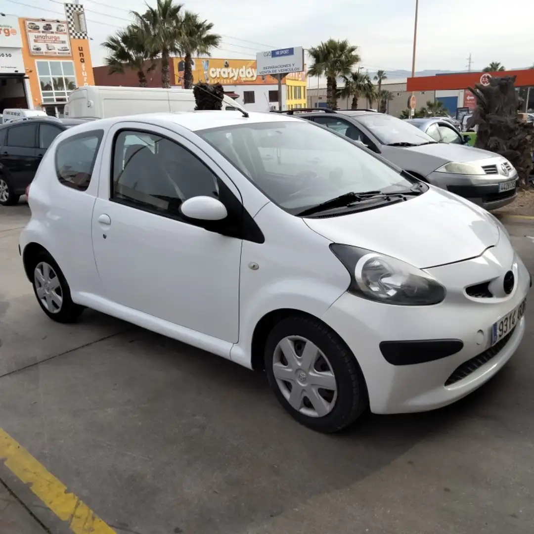 Toyota Aygo 1.4D Blue Blanco - 1