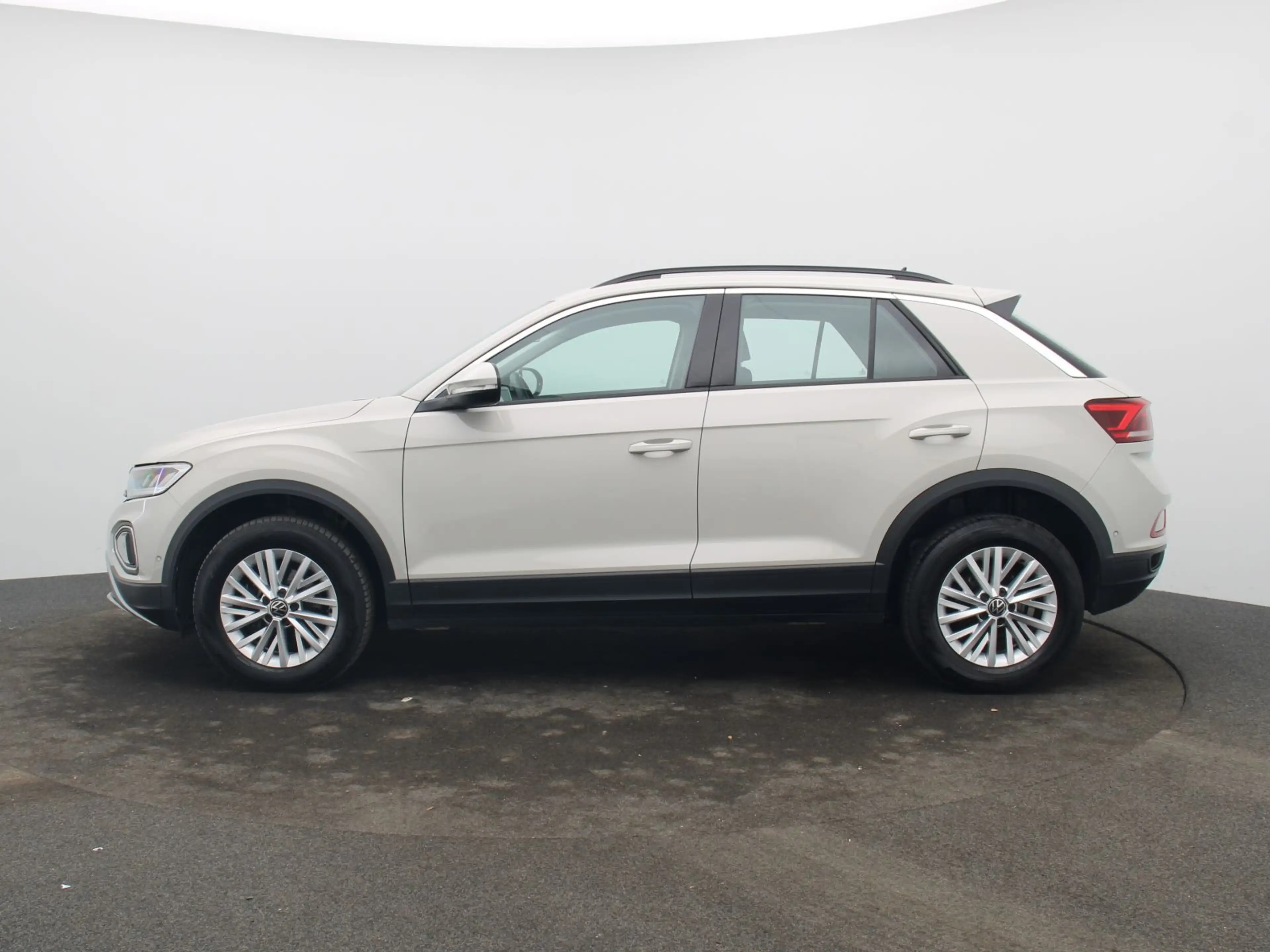 Volkswagen T-Roc Life 1.5 TSI DSG / Navi, CarPlay, LED, ACC — photo 5