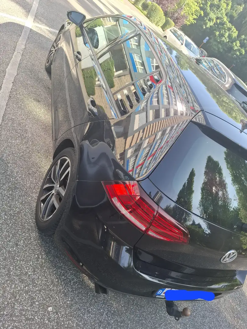 Volkswagen Golf 1.6 CR TDi Highline DSG Noir - 1
