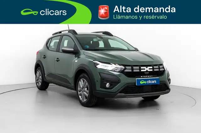 Dacia Sandero Stepway view 3