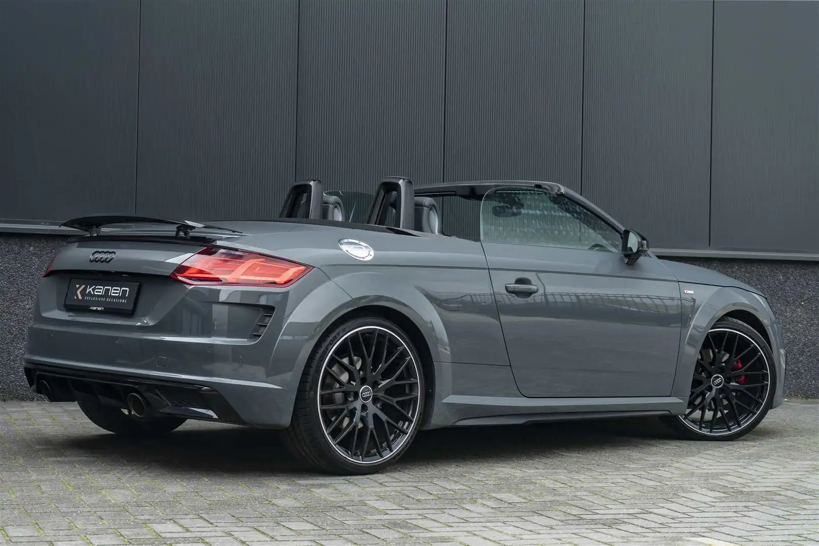 Audi TT Roadster 40 TFSI S-tronic S-line Competition S-sto Gris - 2