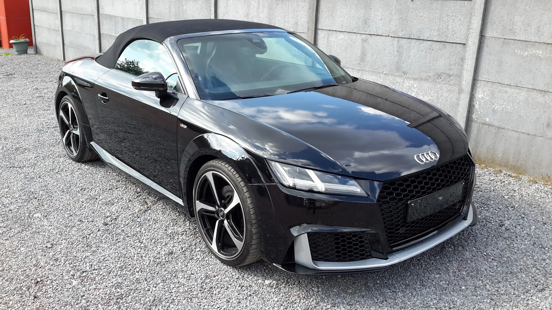 Audi TT TT S-LINE Roadster 1.8 TFSI Zwart - 2