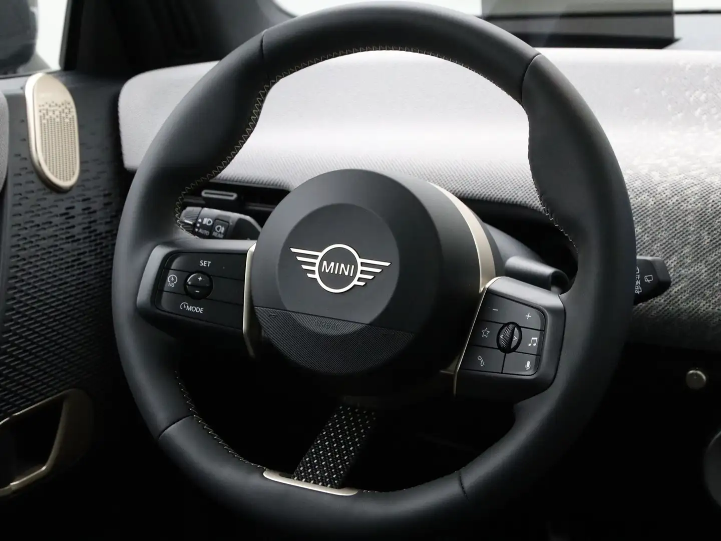 MINI Cooper E Favoured Pakket L Blau - 2