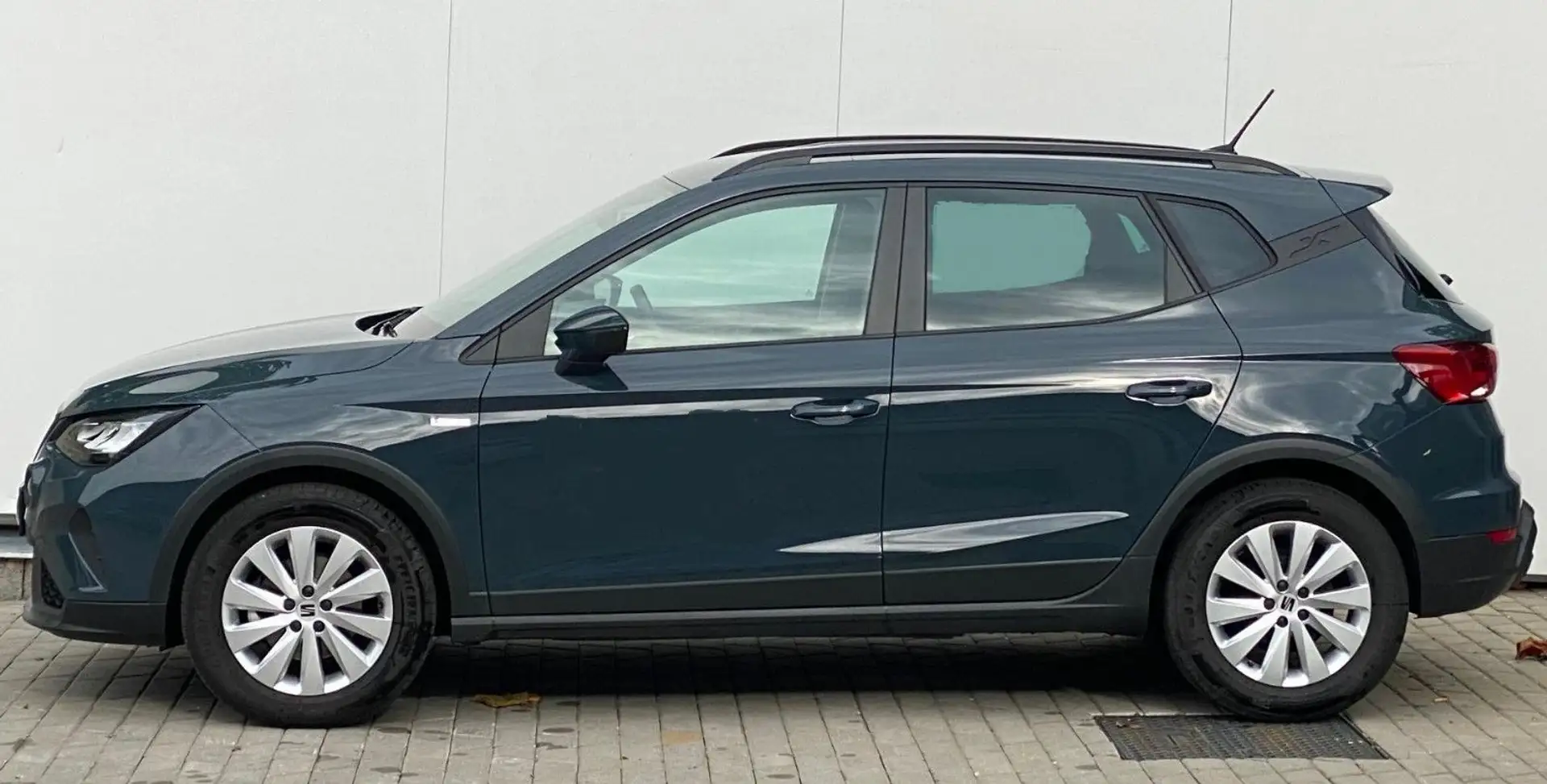 SEAT Arona Style *SHZ+PDC+KLIMAAUT.+LED Bleu - 2