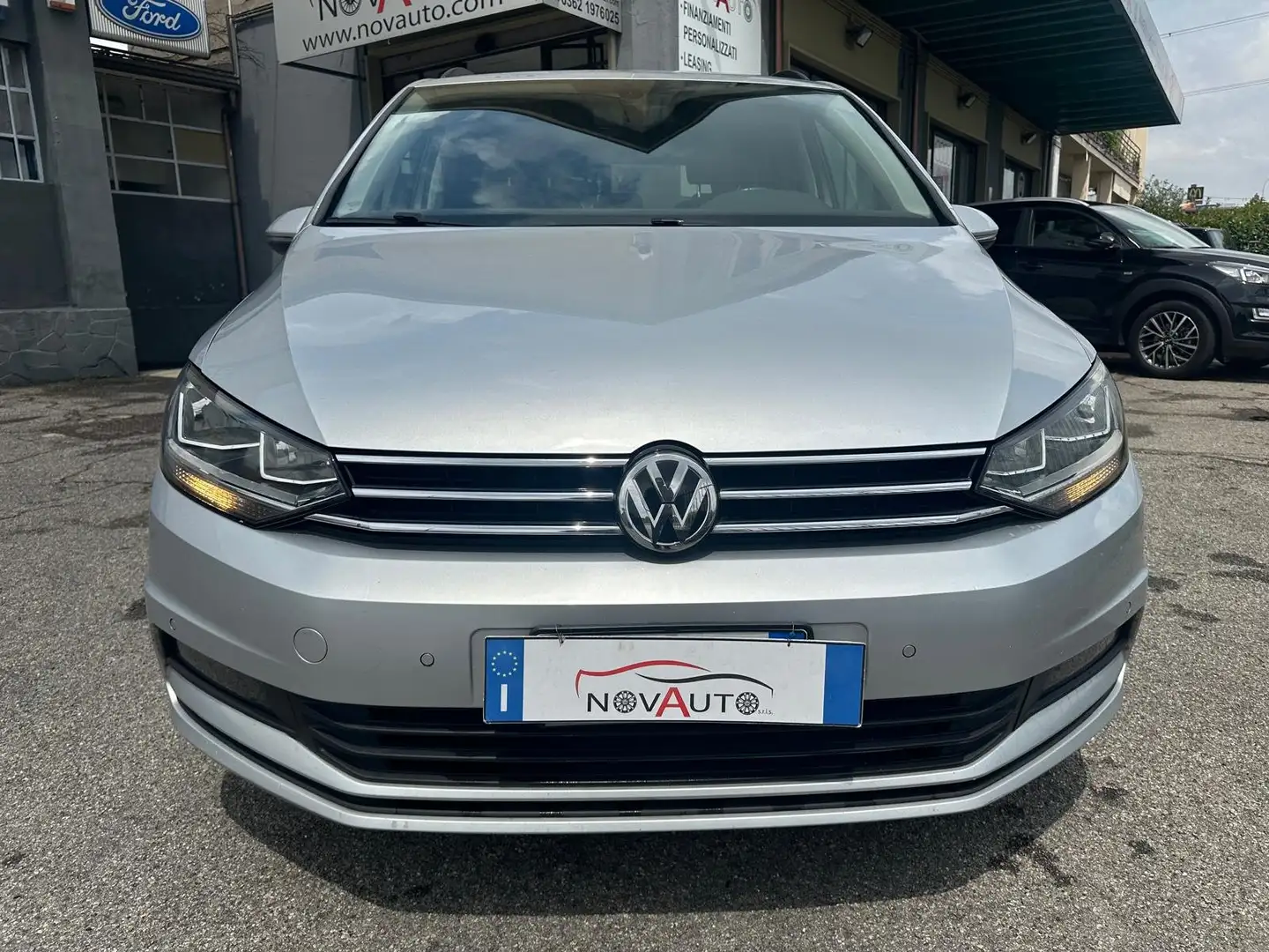 Volkswagen Touran Touran 1.6 tdi Executive 115cv dsg Zilver - 1
