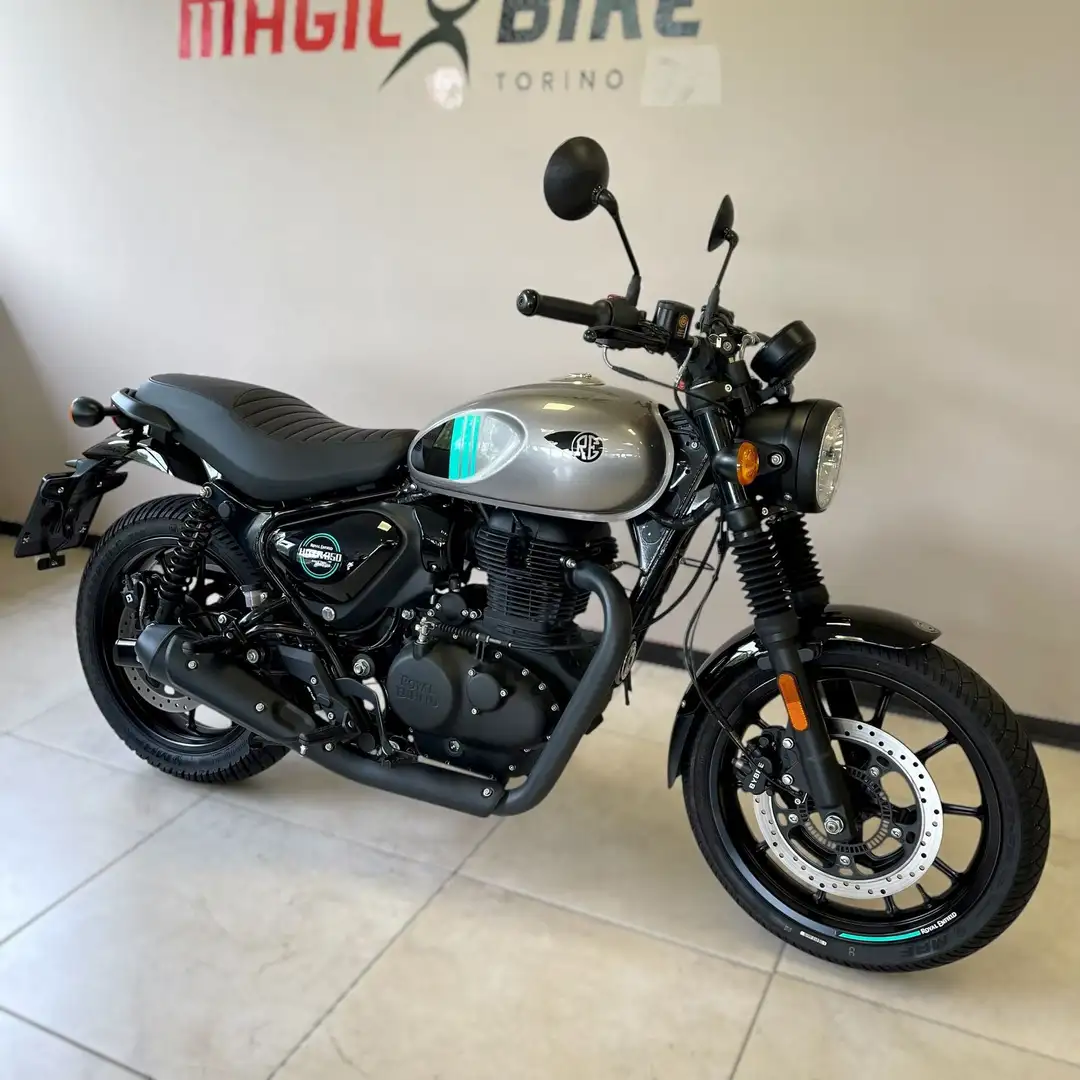 Royal Enfield - 1