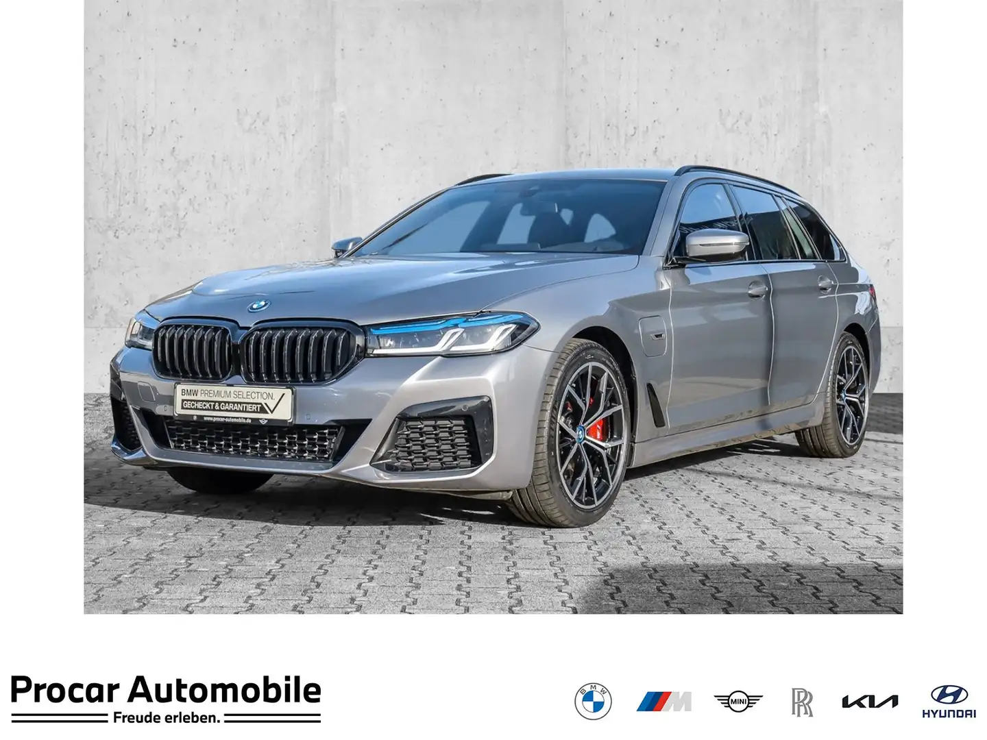 BMW 530 e Touring M Sport Pro LC Prof. AHK HuD Laser RFK H Grijs - 1