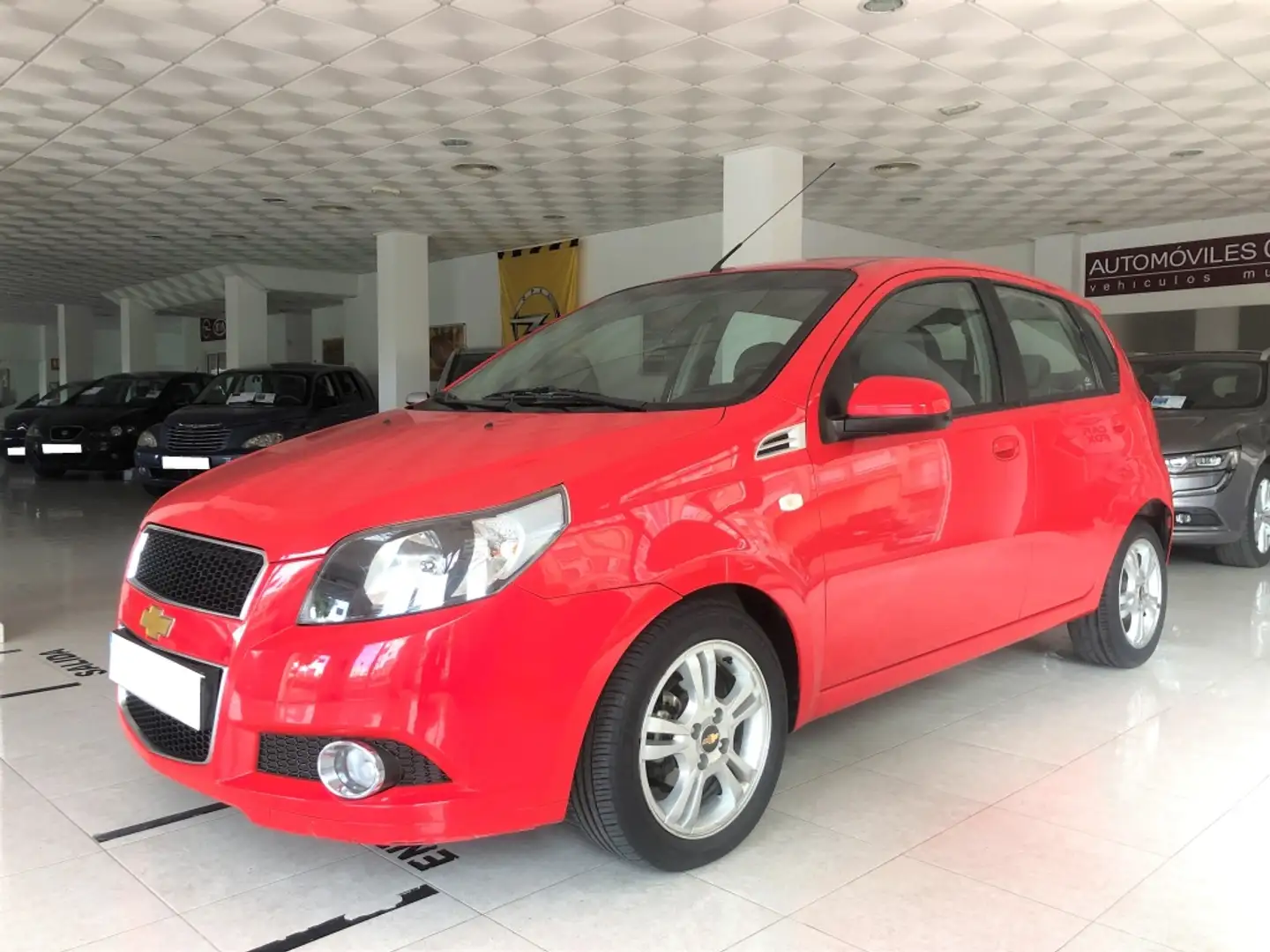 Chevrolet Aveo 1.4 16v LT Aut. Rojo - 1