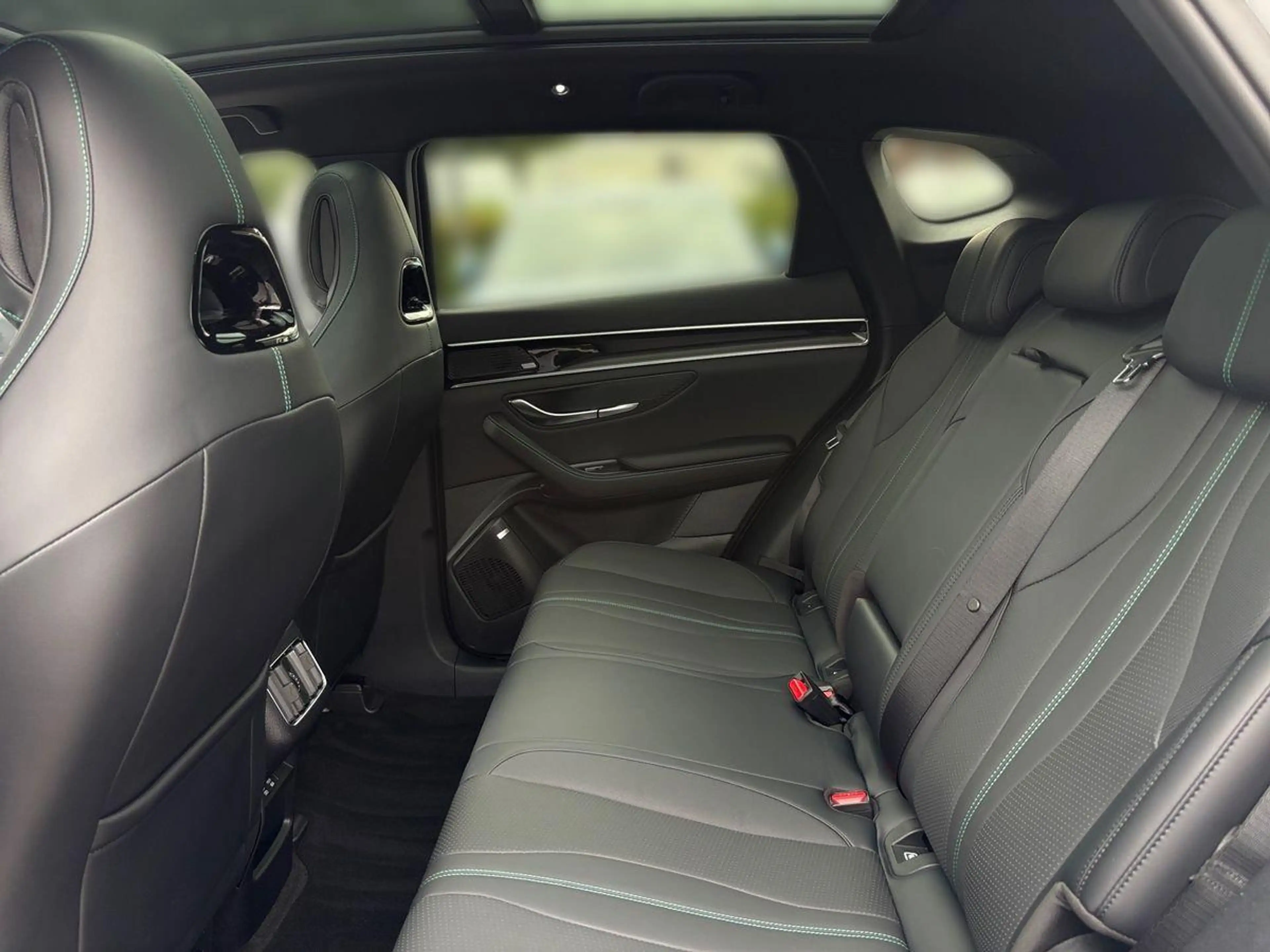 BYD Seal U DM-i 1.5 PHEV Boost Leder Pano Navi — photo 12