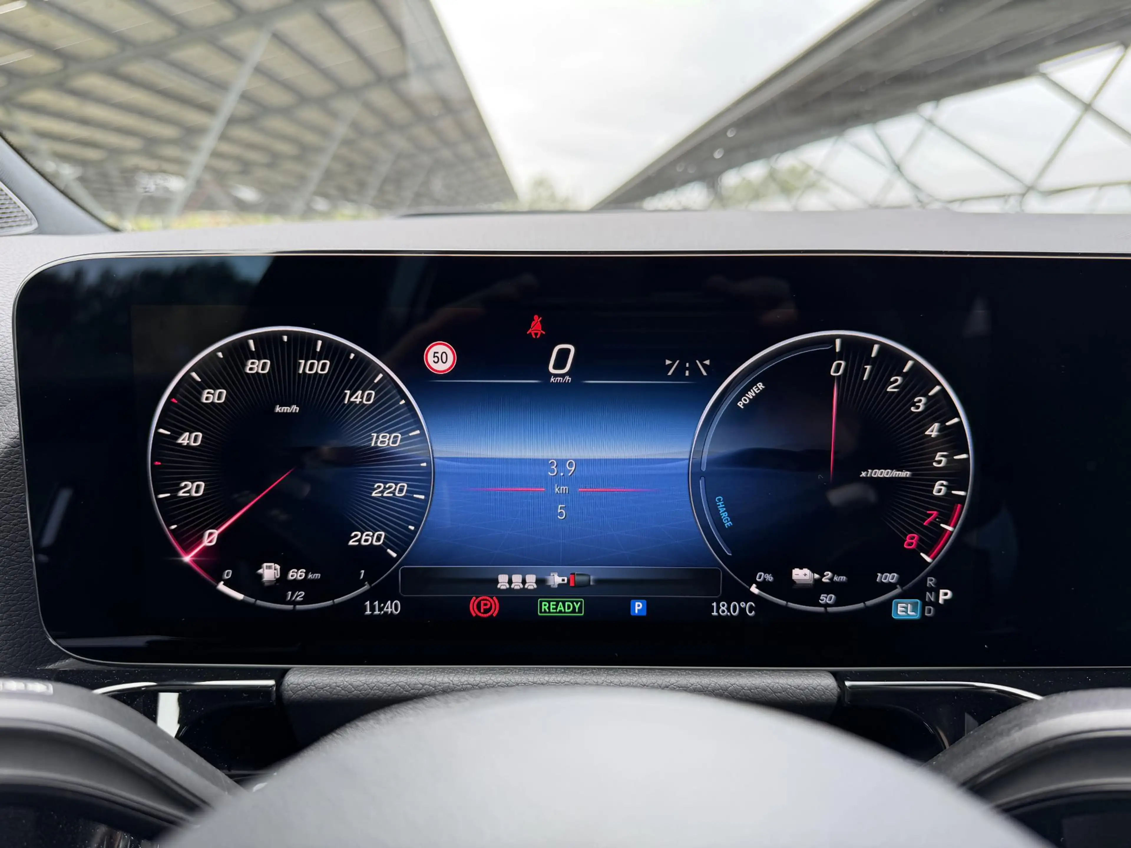 Mercedes-Benz GLA 250 e 140 Years Edition | AMG line | Night | Panoramad — photo 15