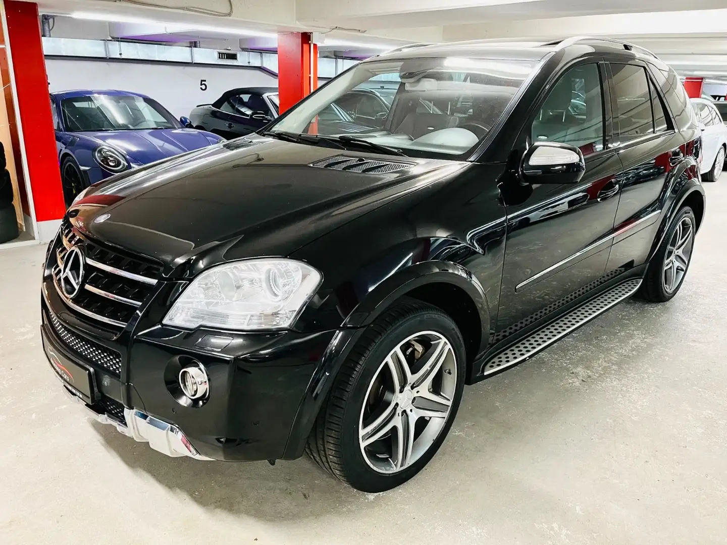 Mercedes-Benz ML 63 AMG 4-Matic 2.Hand|Unfallfrei|MB Service Schwarz - 1