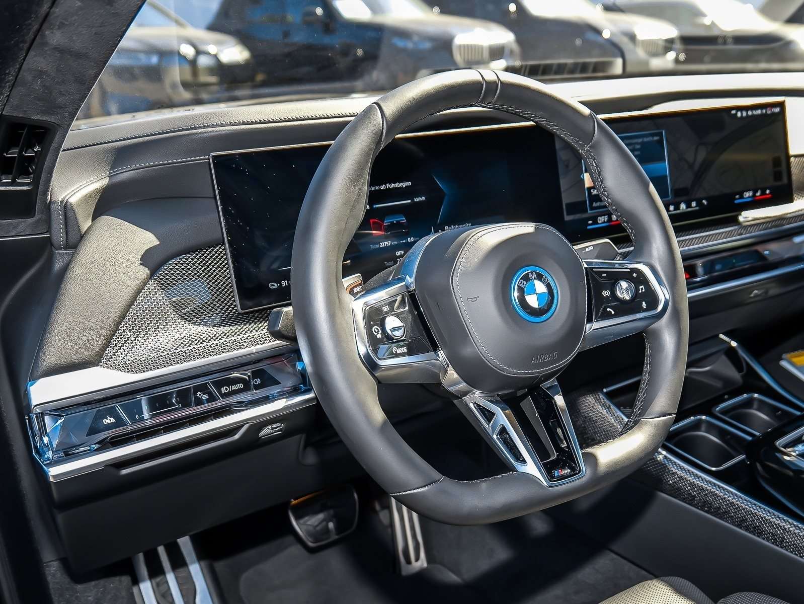 BMW i7