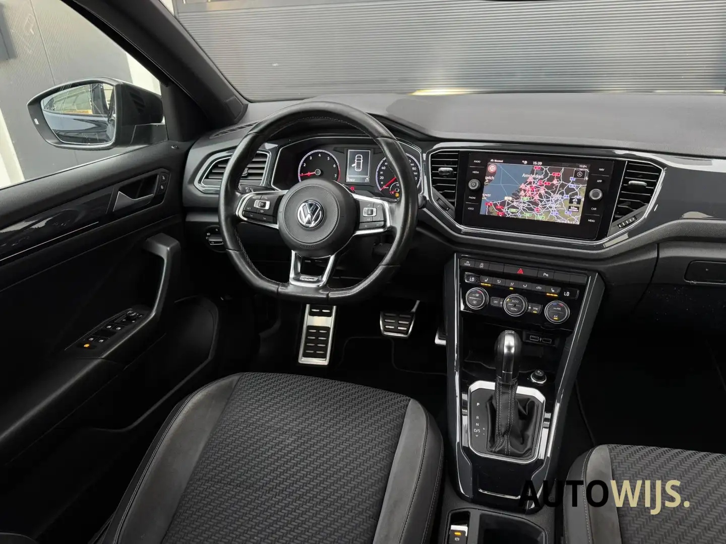 Volkswagen T-Roc 1.5 TSI Sport Business R|R-LINE 3X|LED|AUT|CARPLAY Noir - 2