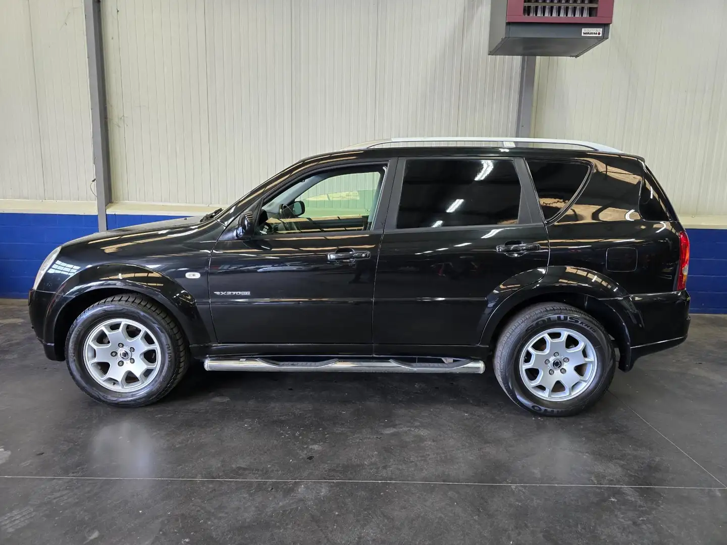 SsangYong Rexton RX 270 XVT Schwarz - 2