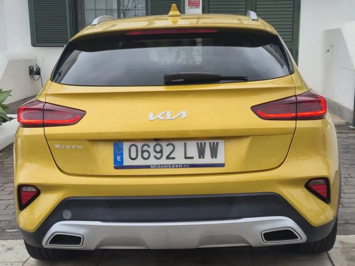 Kia XCeed XCeed 1.0 T-GDi Eco-Dynamics Concept Concept Amarillo - 2