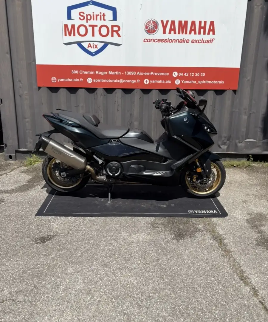 Yamaha TMAX 560 - 2