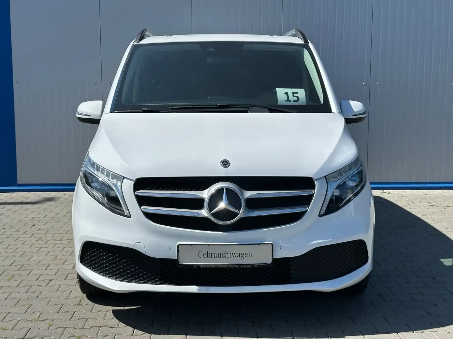 Mercedes-Benz V 220 V220 d LANG 4M 9G WEBASTO NAVI MBUX AHK 7-SITZER Blanc - 2