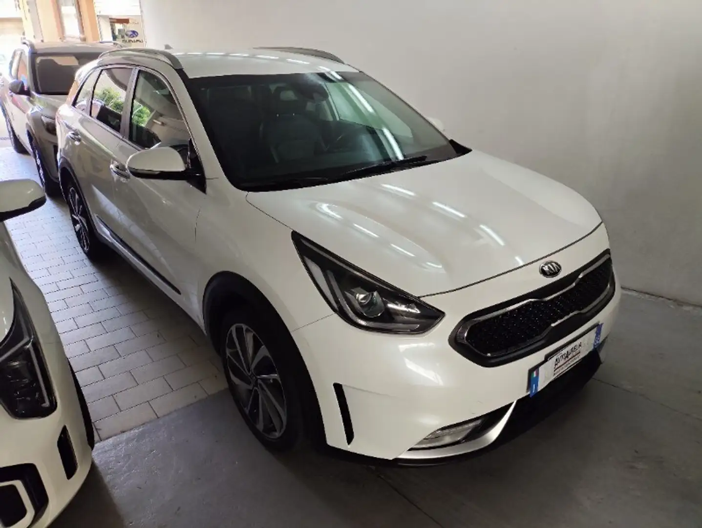Kia Niro 1.6 GDi DCT HEV Energy Fehér - 1