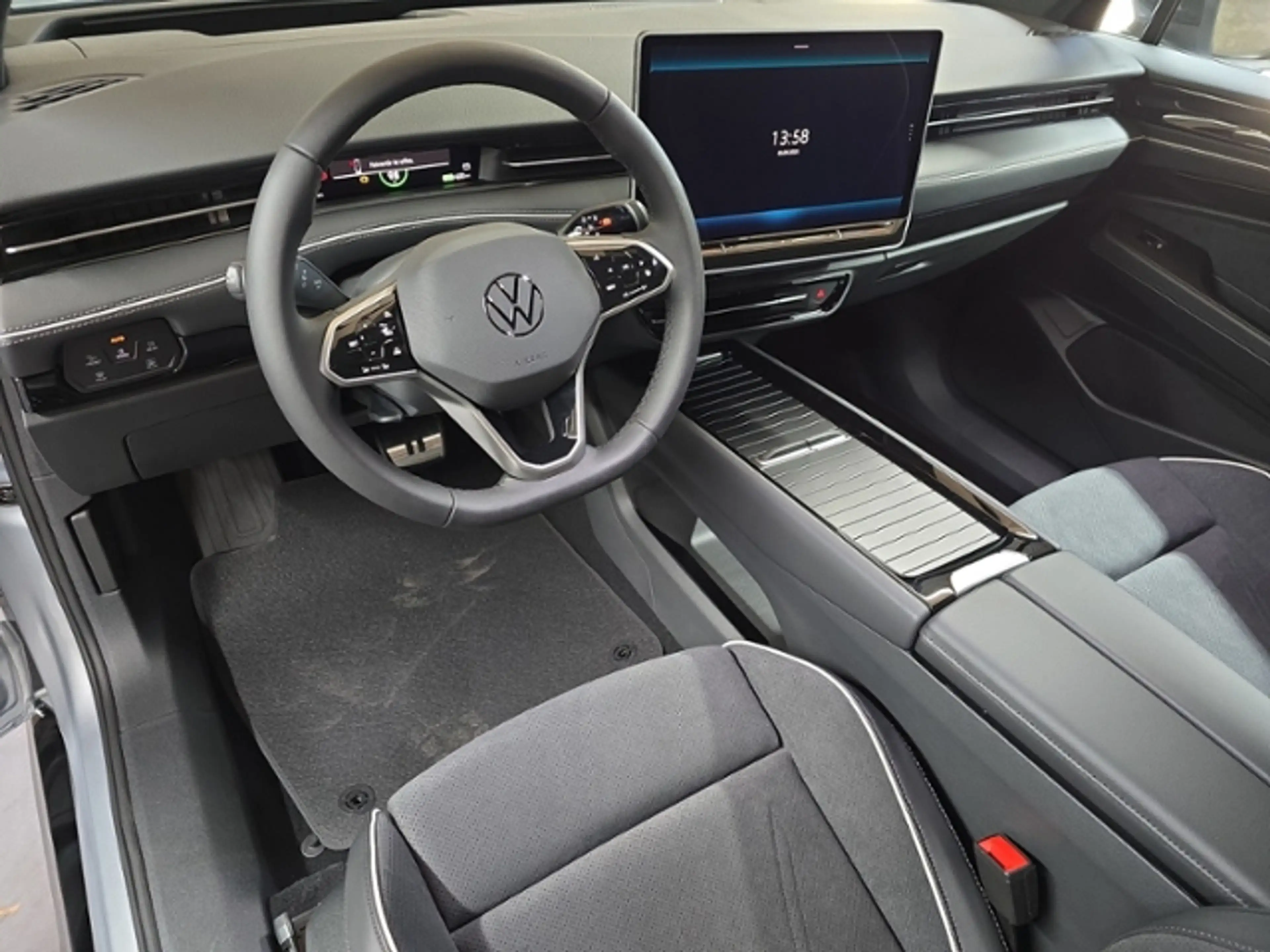 Volkswagen ID.7 Tourer Pro S 210 kW (286 PS) 86 kWh — photo 7