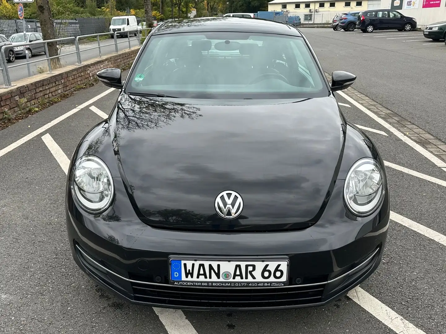 Volkswagen Beetle Design TDI DSG*PANO*SHZ*NAVI*PDC*19 Zoll Schwarz - 2