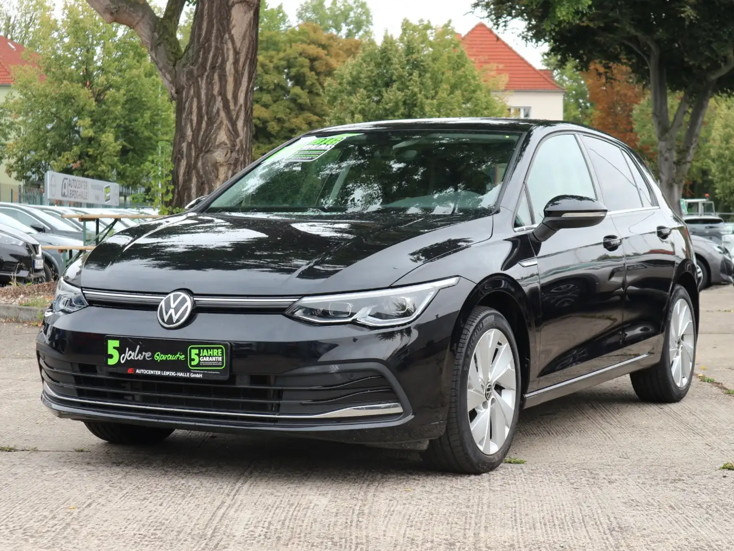Volkswagen Golf VIII 1.5 eTSI Style ACC Spurhalter Navi Noir - 2